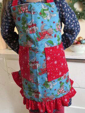 Christmas Apron For Kids, Two Pockets and a Ruffle